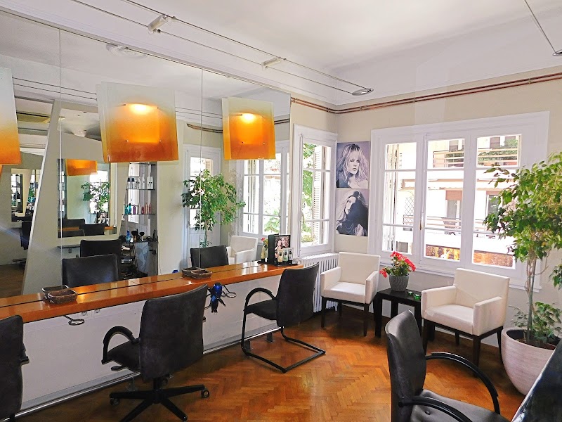 Glikeria Tsaknaki Coiffure