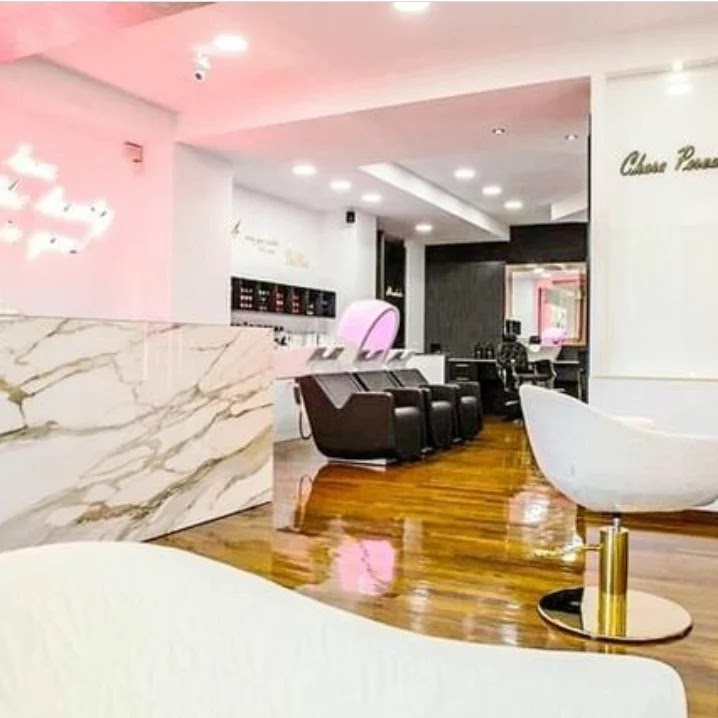 VA Alexandrakis - Chara pervana hair Salon