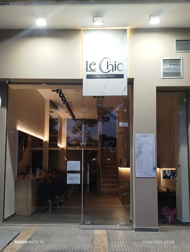 Le chic hair and nails