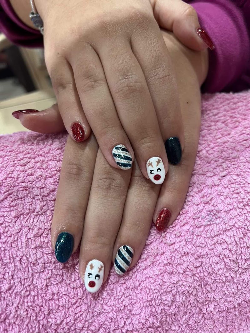 Nail Tales | Μανικιούρ - Πεντικιούρ - Αποτρίχωση | Θεσσαλονίκη
