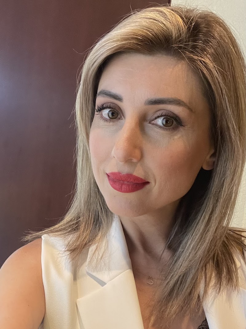 Elena Mavropoulou Beauty