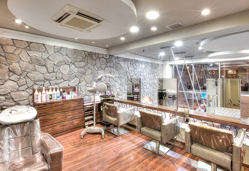 Ariane Coiffure Κομμωτήρια Θεσσαλονίκη Τούμπα