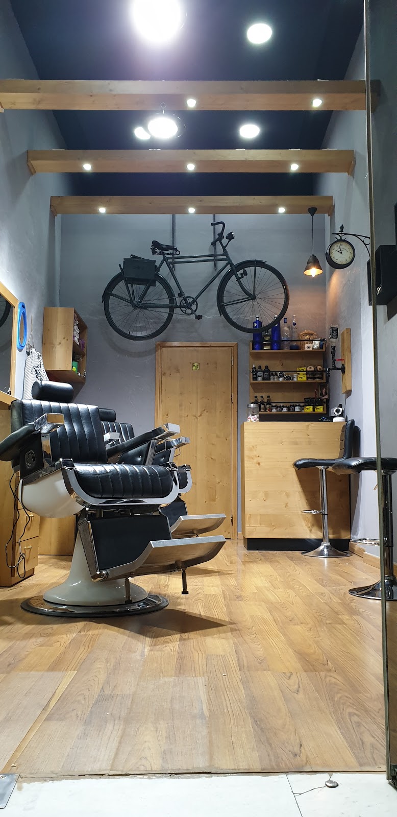 Gentlemen's Hair code