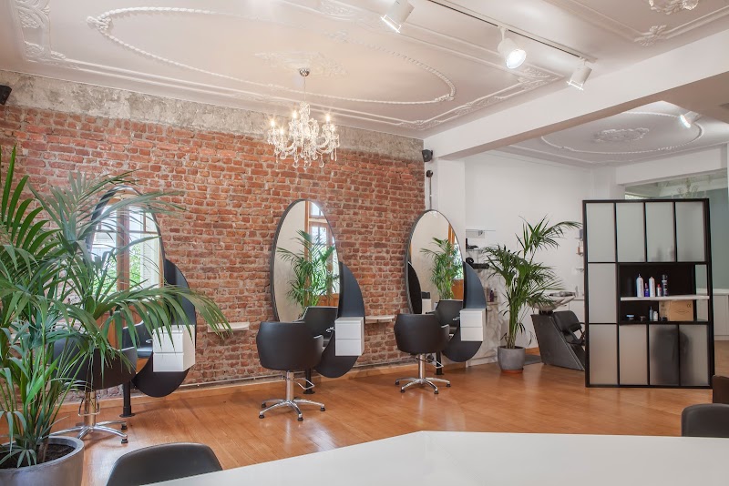 Concept hair & nails