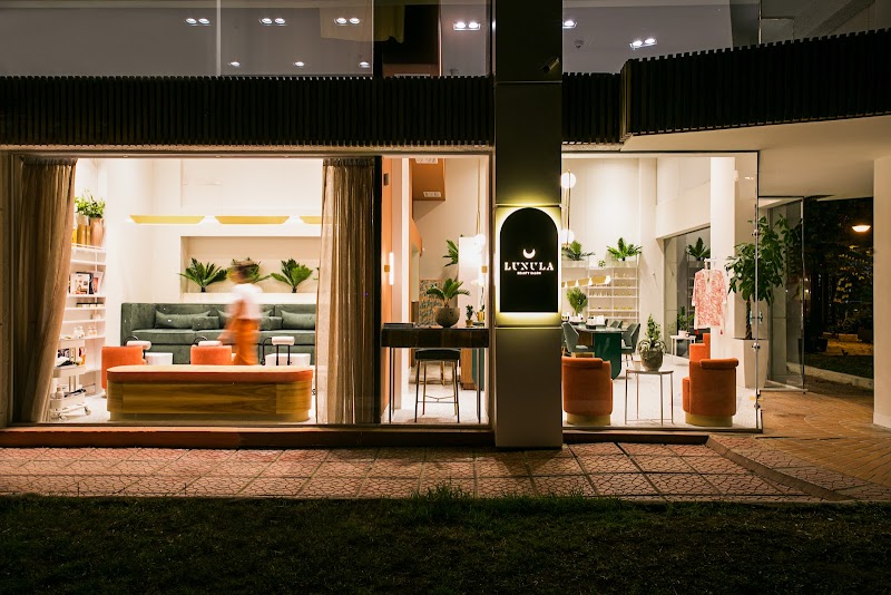 Lunula Beauty Salon