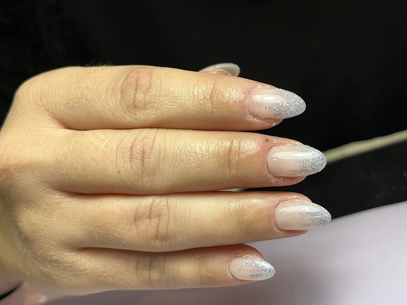 Nail Studio By Elli - Μανικιούρ Πεντικιούρ