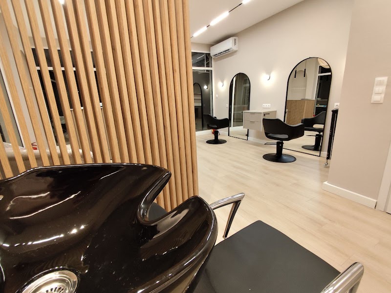 Hair Alexandra Extensions Expert - Κομμωτήριο Εύοσμος