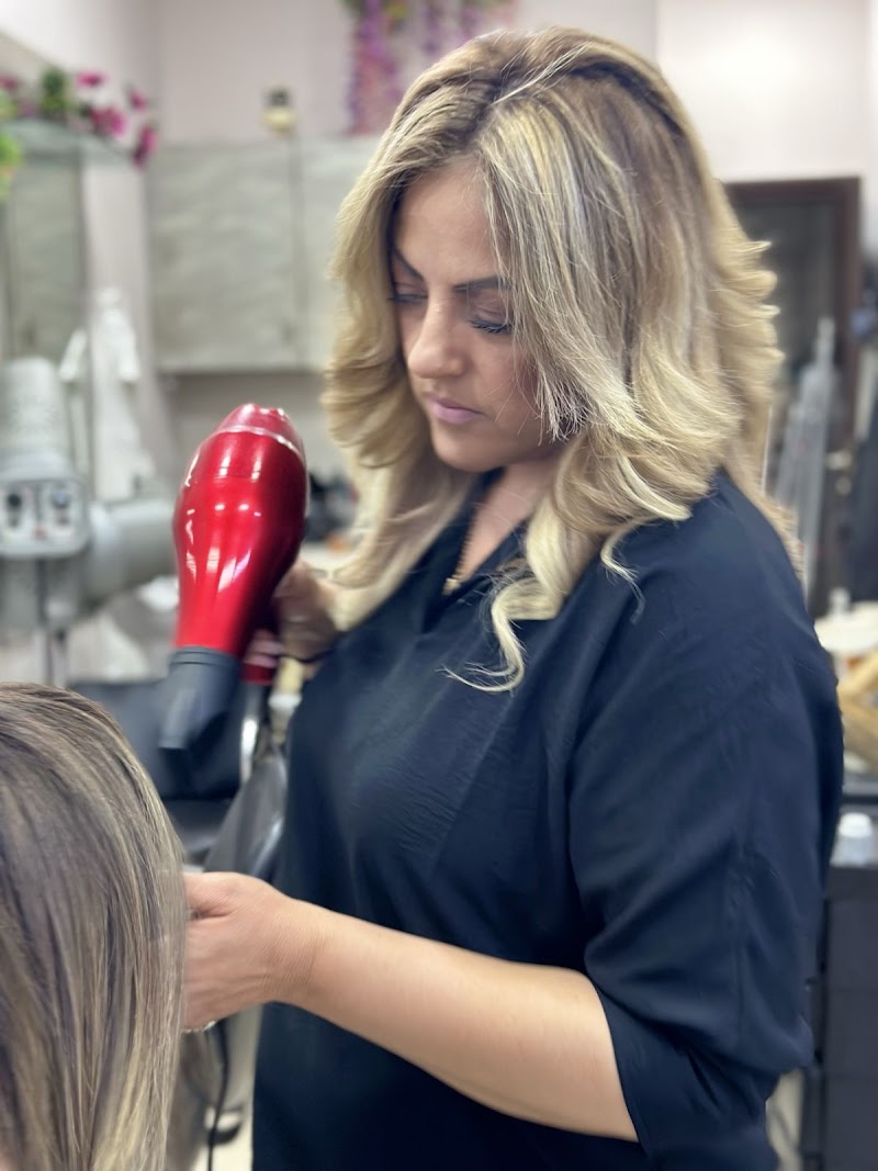 SALON SEVI