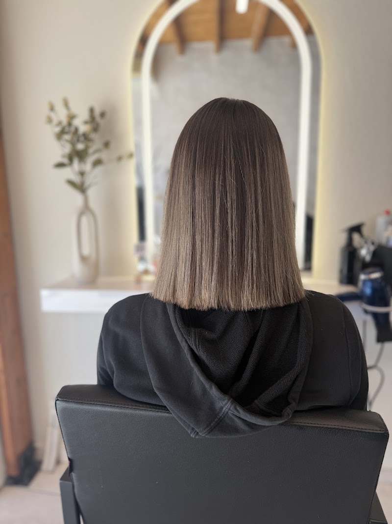 hair studio by maria hal