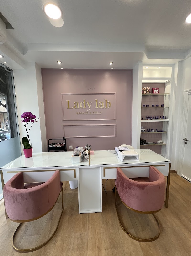 Lady lab