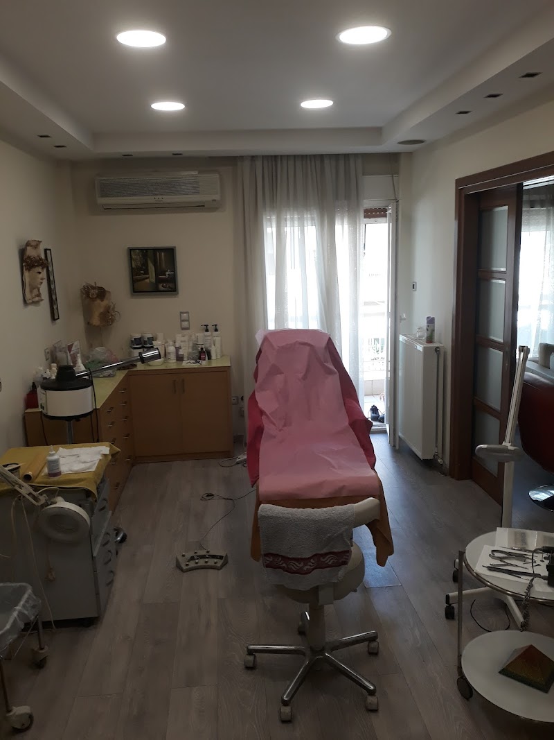 MARIA MARINOU Beauty Services