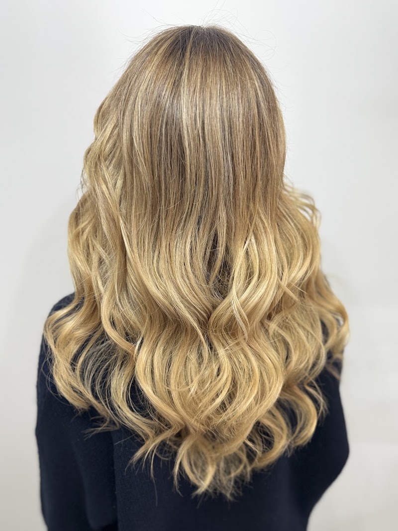 Bamboo hair salon