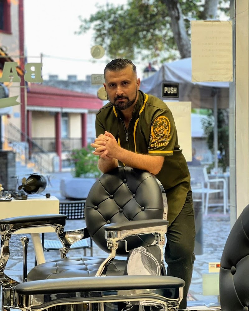Κουρειο- Barbershop "Γιάννης Μαλλιαρός"