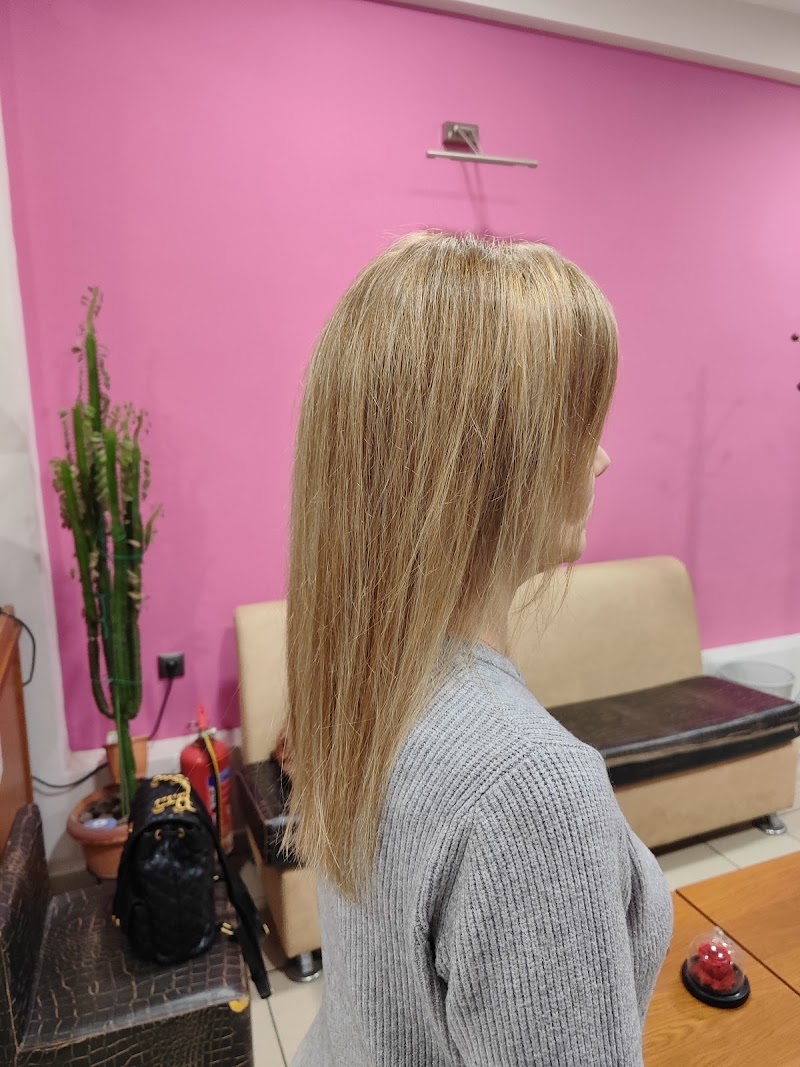 Malli Malli hairstyling